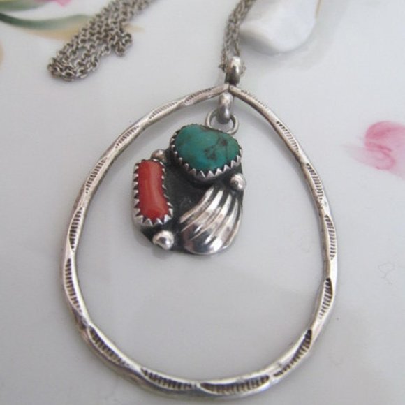 Vintage Navajo Sterling Silver Turquoise & Coral Necklace 16" sterling chain - Picture 1 of 2